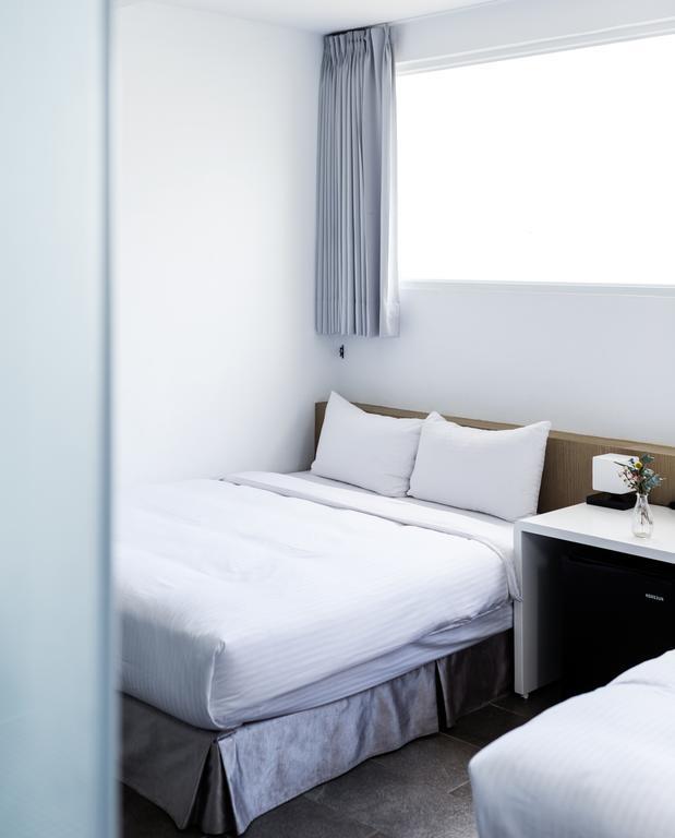 Bed and Breakfast Kenting The House Shanjiao Esterno foto